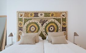 Eva Recommends Castellar Pool&Terrace